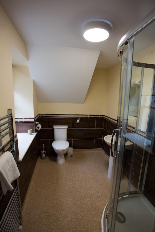 Cambrian Inn Tredegar Δωμάτιο φωτογραφία